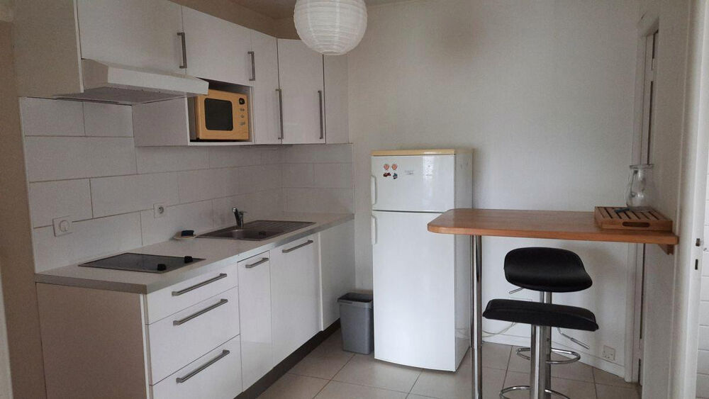 Location Appartement Belle chambre meublée Pessac proche fac Pessac