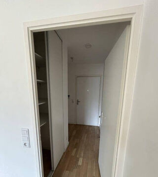  Appartement à louer 3 pièces 66 m²