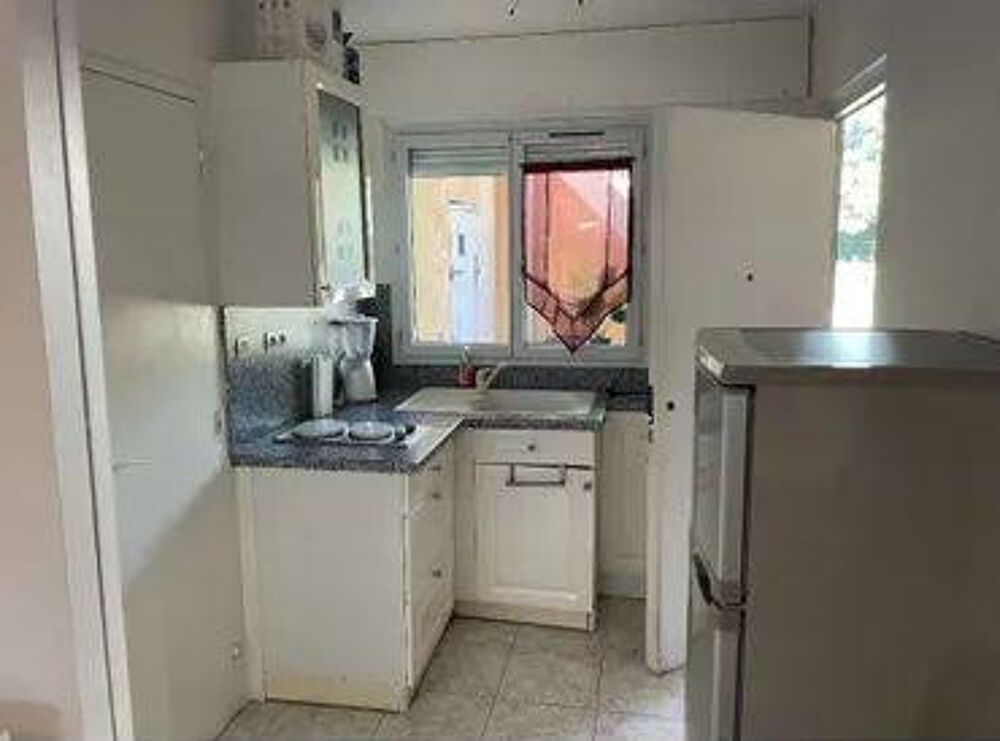 Location Appartement Studio chaleureux 20m2 avec deux jardins Marseille Marseille 1