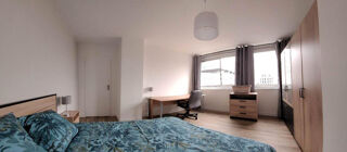  Appartement à louer 4 pièces 110 m²