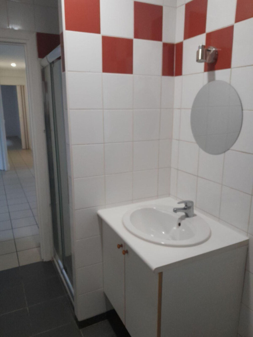 Location Appartement Appartement tranquille avec petit jardin potager. Amplepuis