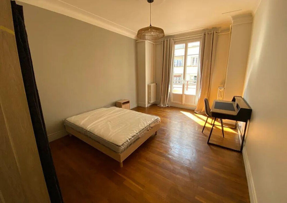 Location Appartement 3 chambres dispos dans grande coloc 95m² île verte Grenoble