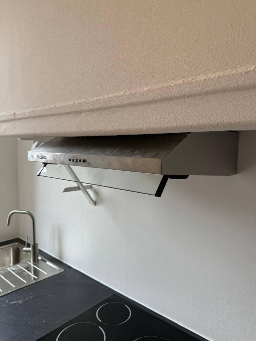 Location Appartement Beau T1 bis 35m² entièrement rénové avec goût Marseille 3
