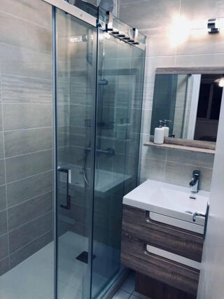  Appartement à louer 5 pièces 76 m²