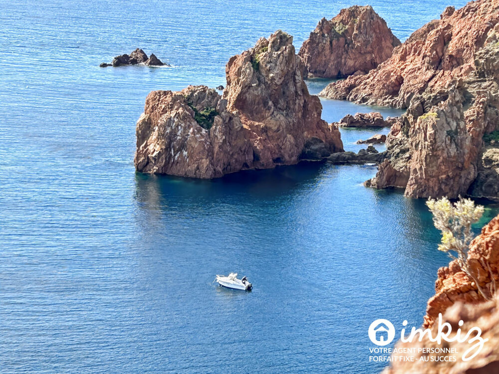 � vendre  Maison Agay (83530)