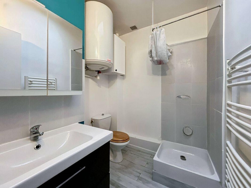Location Appartement T1 bis à louer Paris 17