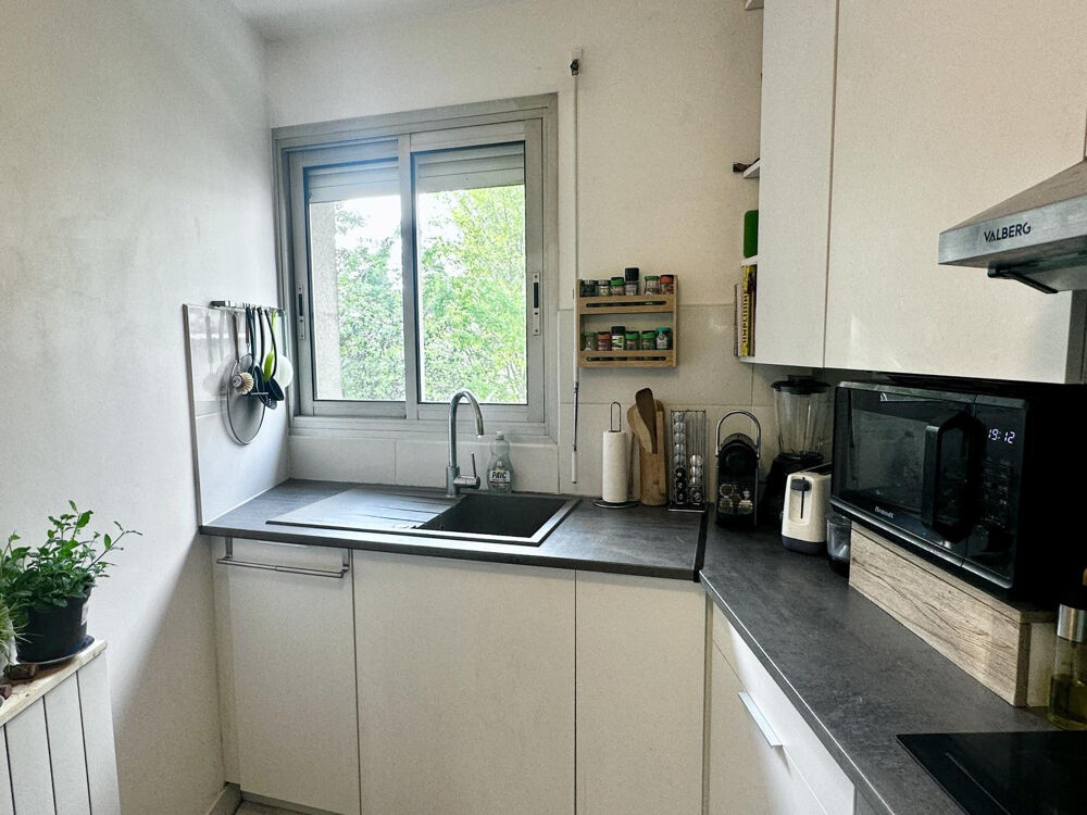 Location Appartement Les Lilas, 2p 46m², Parking, meublé, lumineux Les lilas