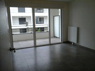  Appartement à louer 2 pièces 42 m²
