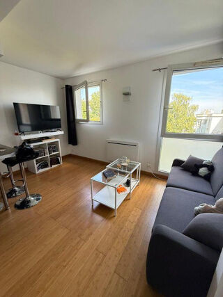  Appartement à louer 1 pièce 25 m²