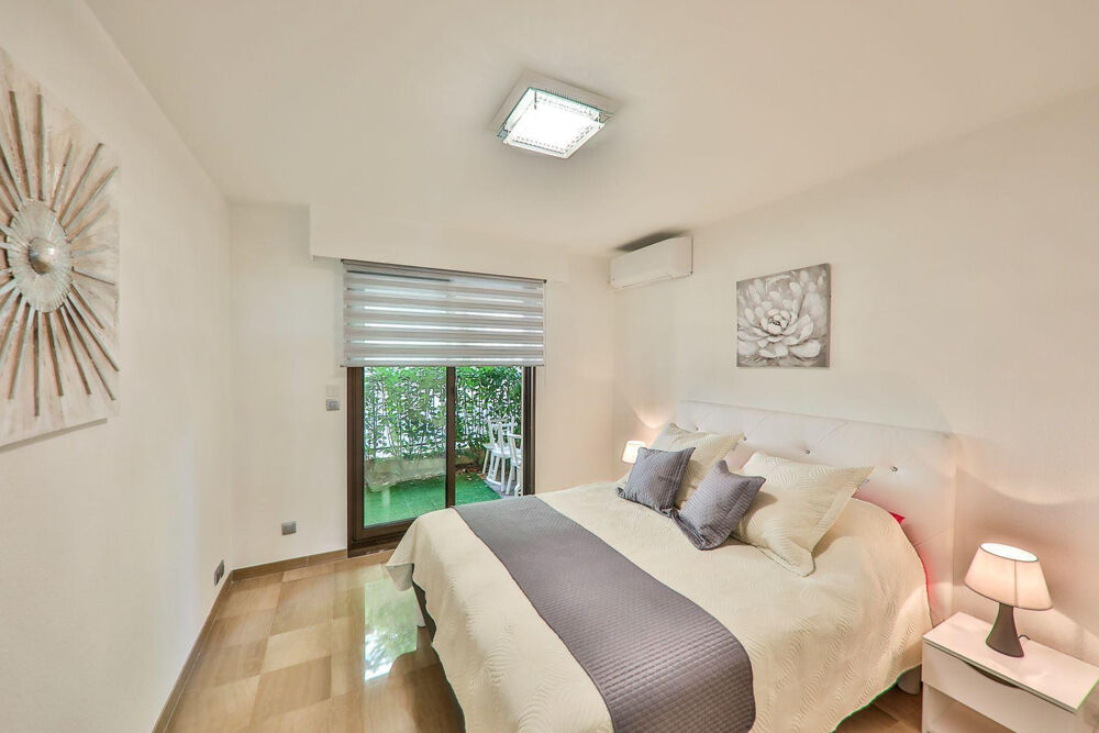 Location Appartement Nice splendide 2 pièces meublé jardin piscine Nice