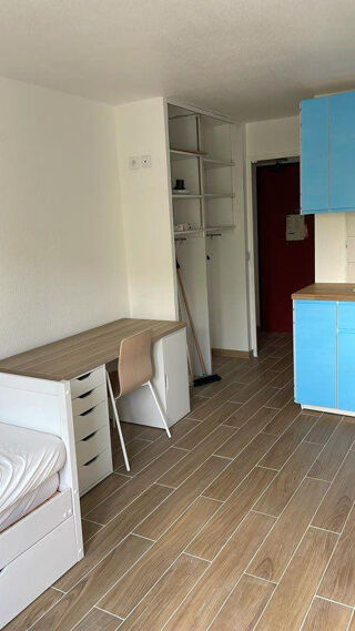  Appartement à louer 1 pièce 19 m²