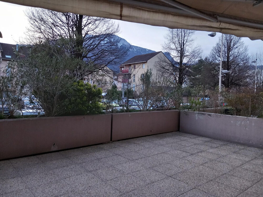 Location Appartement Beau logement très bon état Échirolles