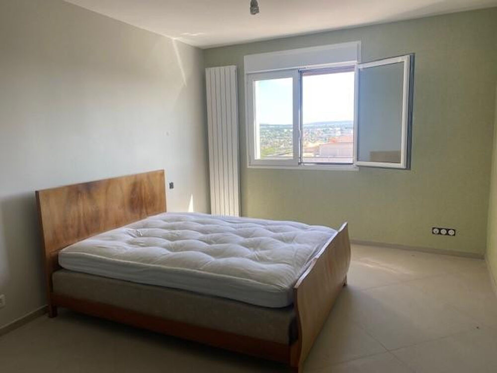 Location Appartement Appartement T3 entièrement rénové calme, lumineux Meulan