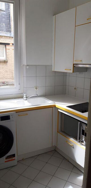  Appartement à louer 2 pièces 37 m²