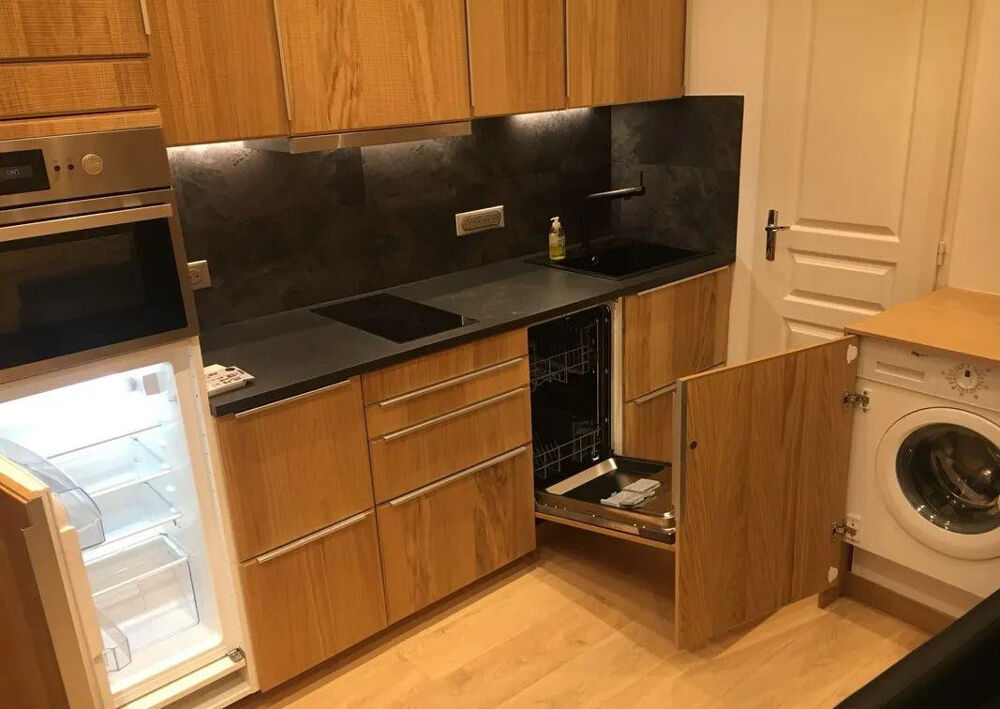 Location Appartement Beau Studio meublé et refait dans Bordeaux centre Bordeaux