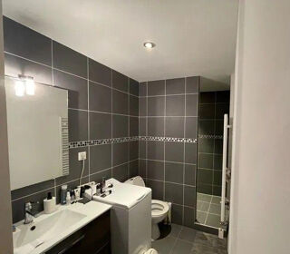  Appartement à louer 1 pièce 36 m²