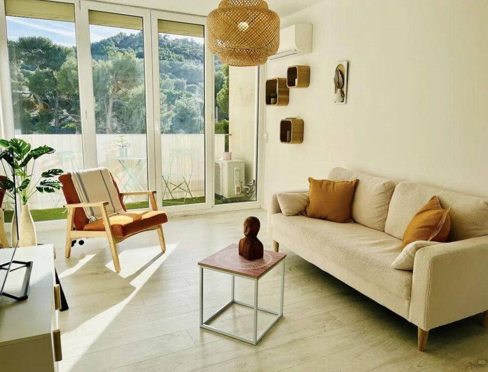 Location Appartement Beau 3P meublé avec balcon Idéal Coloc ou Famille Marseille 9