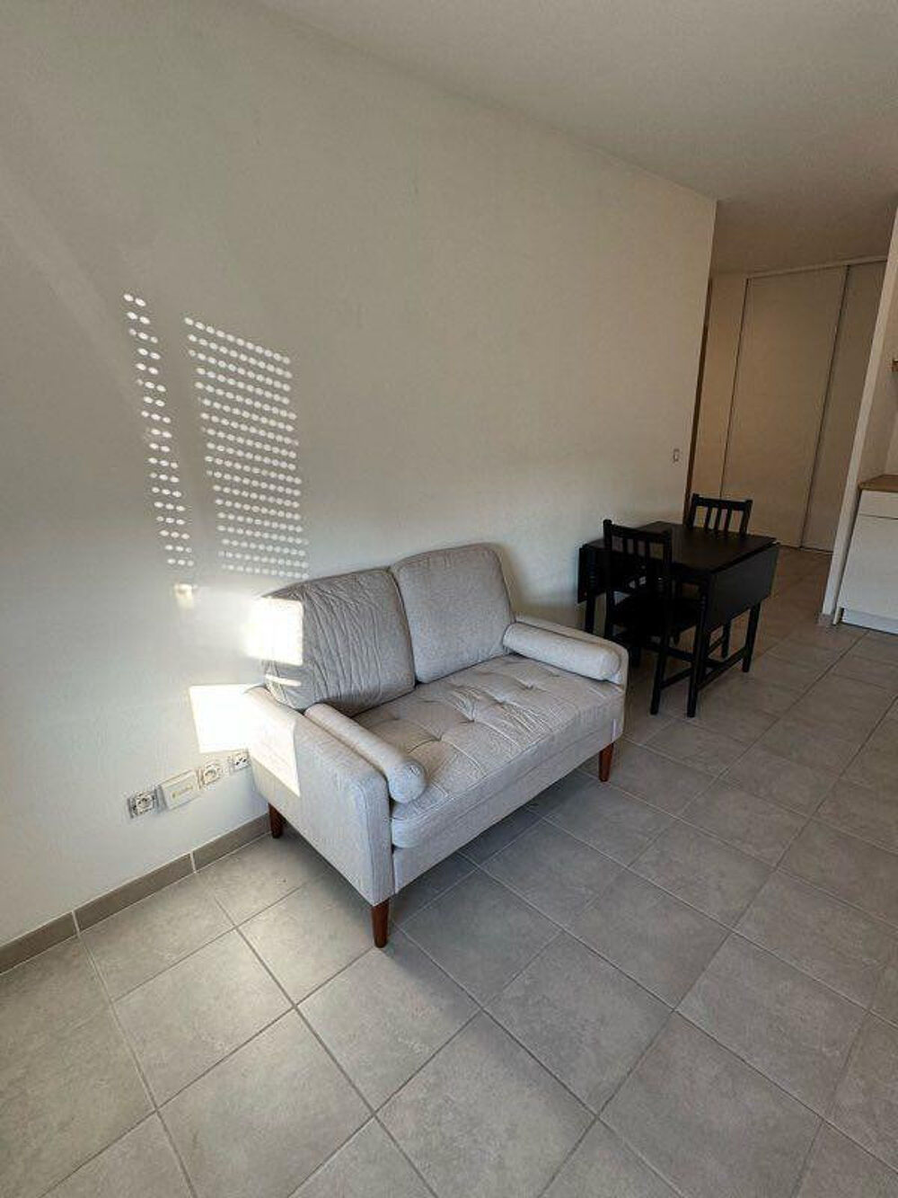 Location Appartement Location studio 26m2 - le Rouet Marseille 8