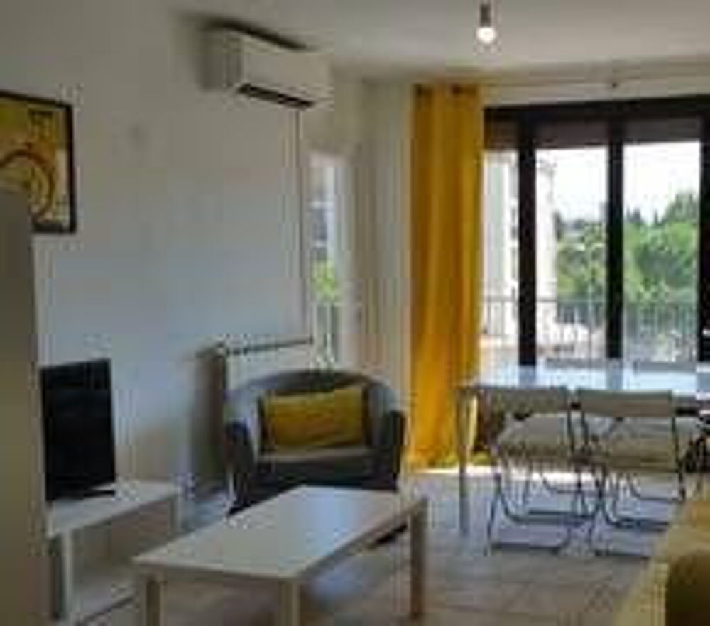 Location Appartement Belle chambre 10 m² dans coloc meublée à Aix Aix-en-provence