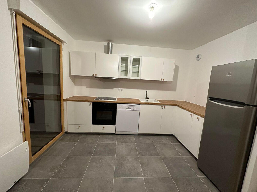 Location Appartement semi meublée neuf-4 pièces 90m2 - 70m2 Terrace Bezons