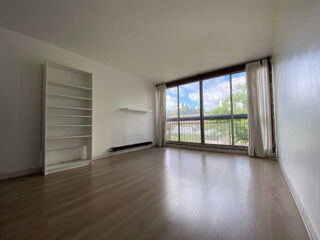  Appartement à louer 2 pièces 50 m²