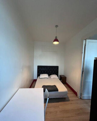  Appartement à louer 3 pièces 65 m²
