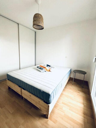  Appartement à louer 3 pièces 59 m²