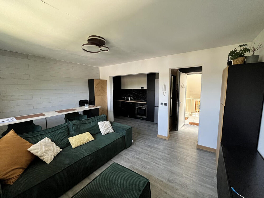 Location Appartement Location T2 meublé 37m2 - Coubron Coubron
