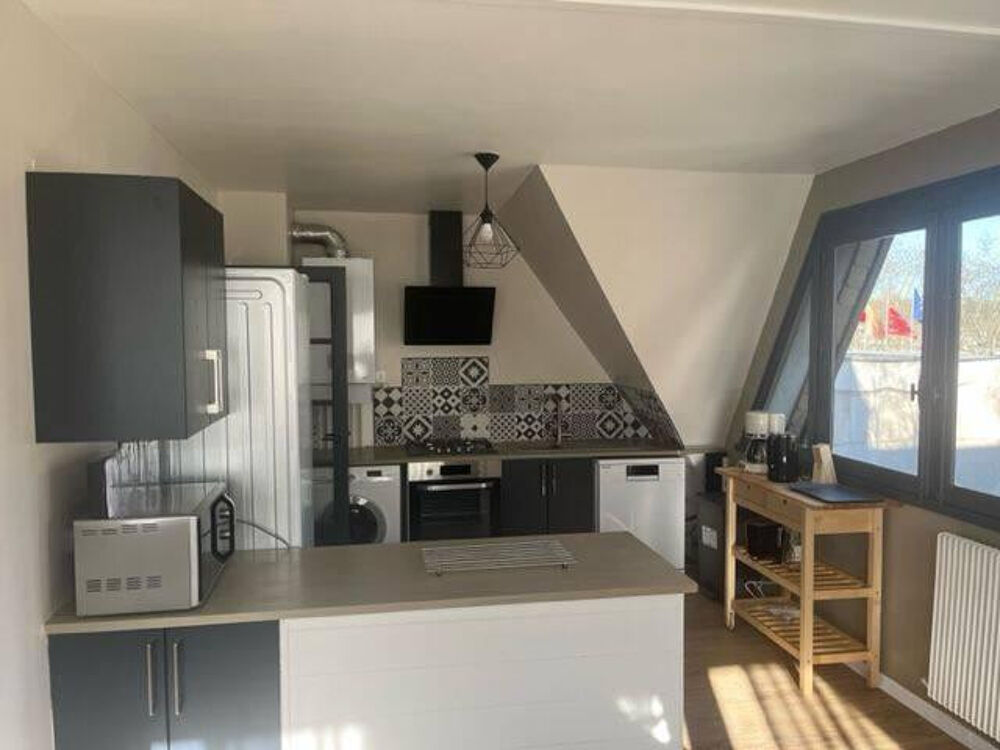 Location Appartement TOURS CENTRE – Superbe T4 meublé de 83 m² Tours