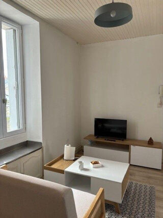  Appartement à louer 2 pièces 38 m²