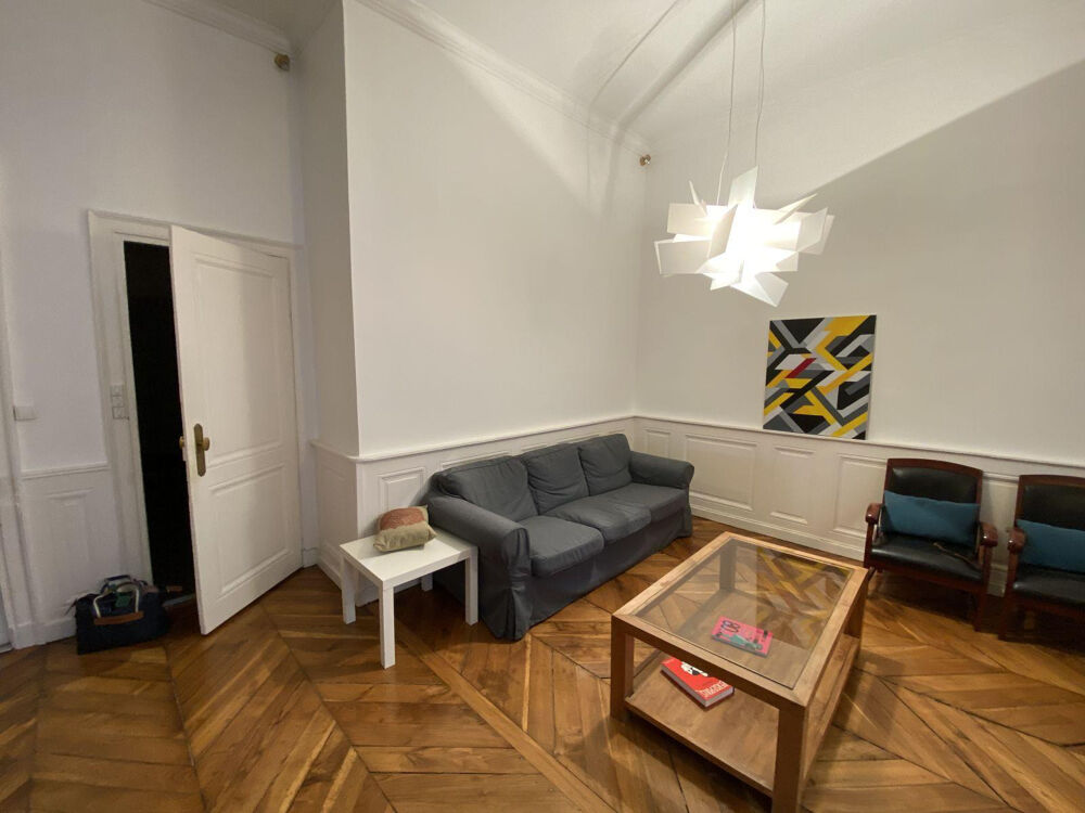 Location Appartement T2 65m2 ancien rénové Cœur Lyon6 Lyon 6