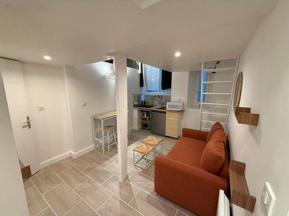 Location Appartement Beau studio meublé 25m² Hypercentre Nantes Nantes
