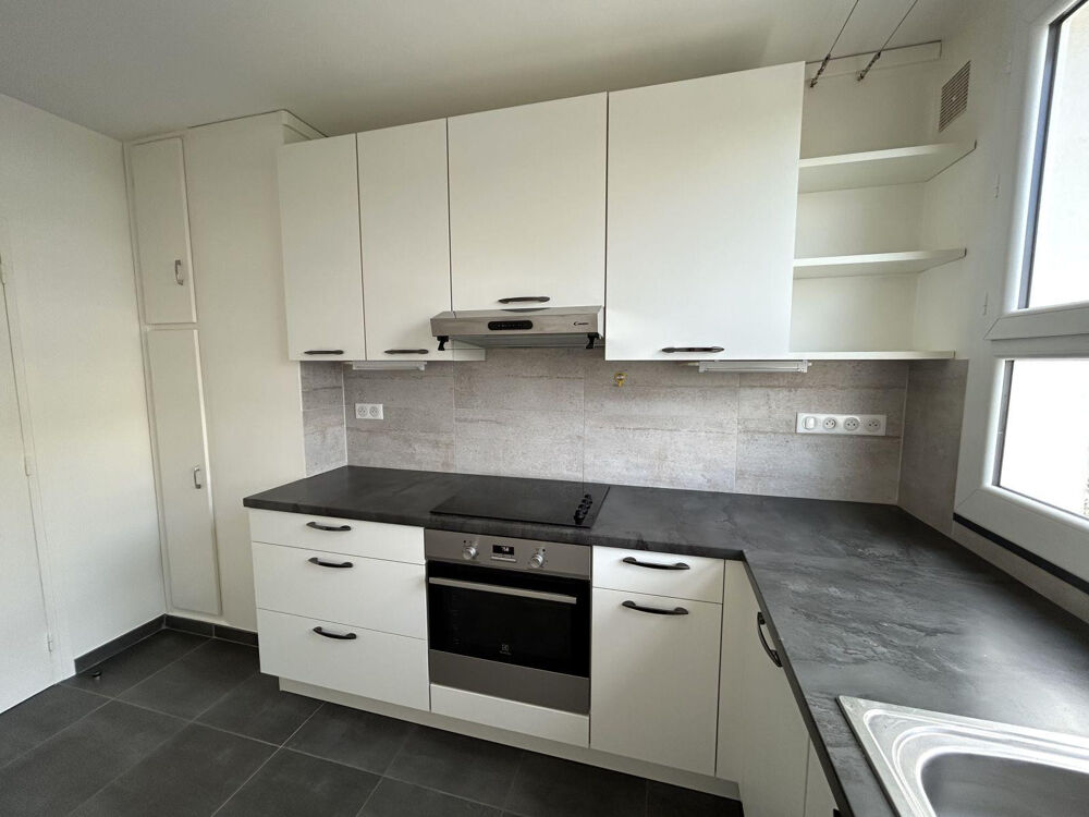 T3 66 m2 traversant lumineux balcon cave parking