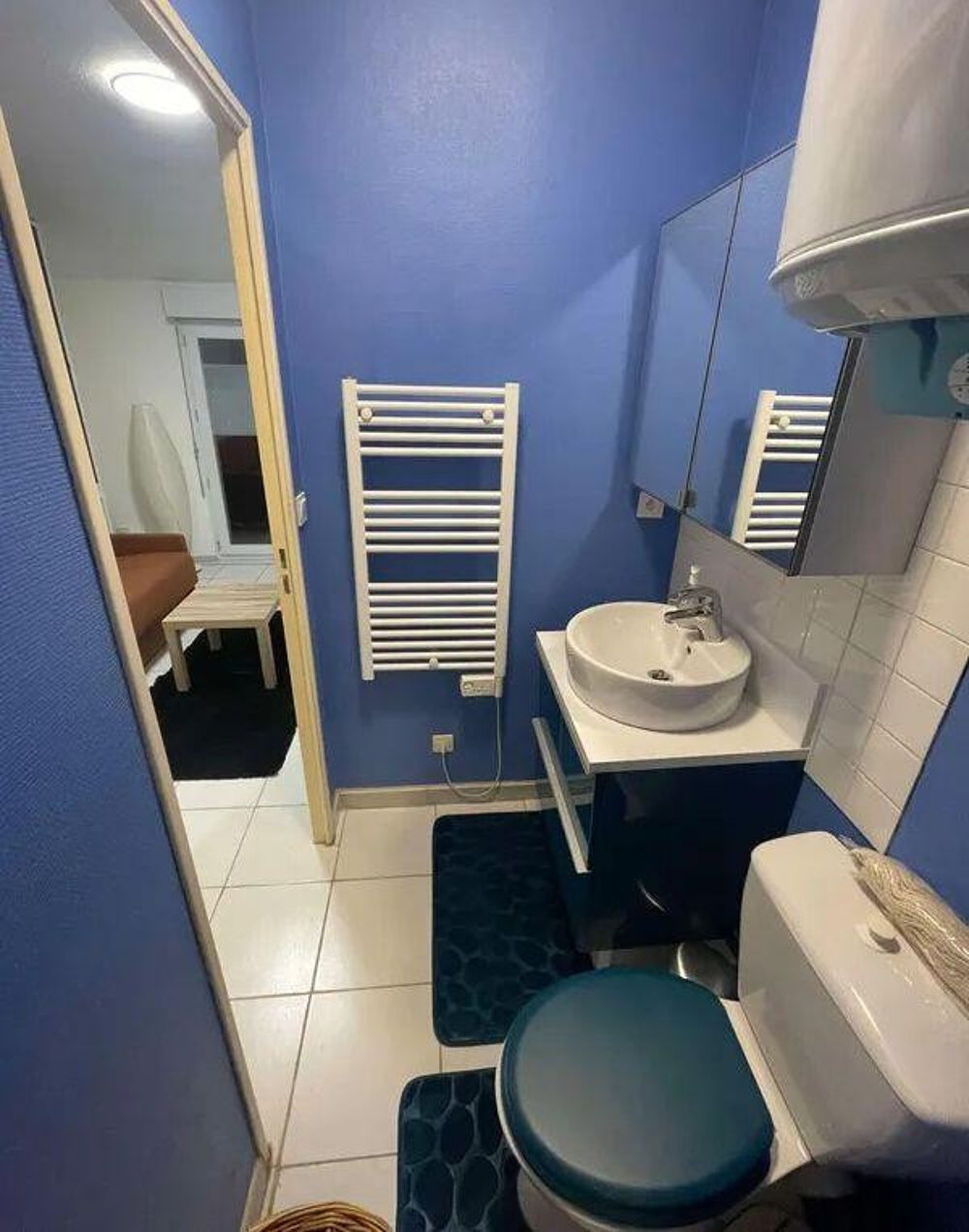 Location Appartement Beau studio 19m² meublé quartier République Nantes