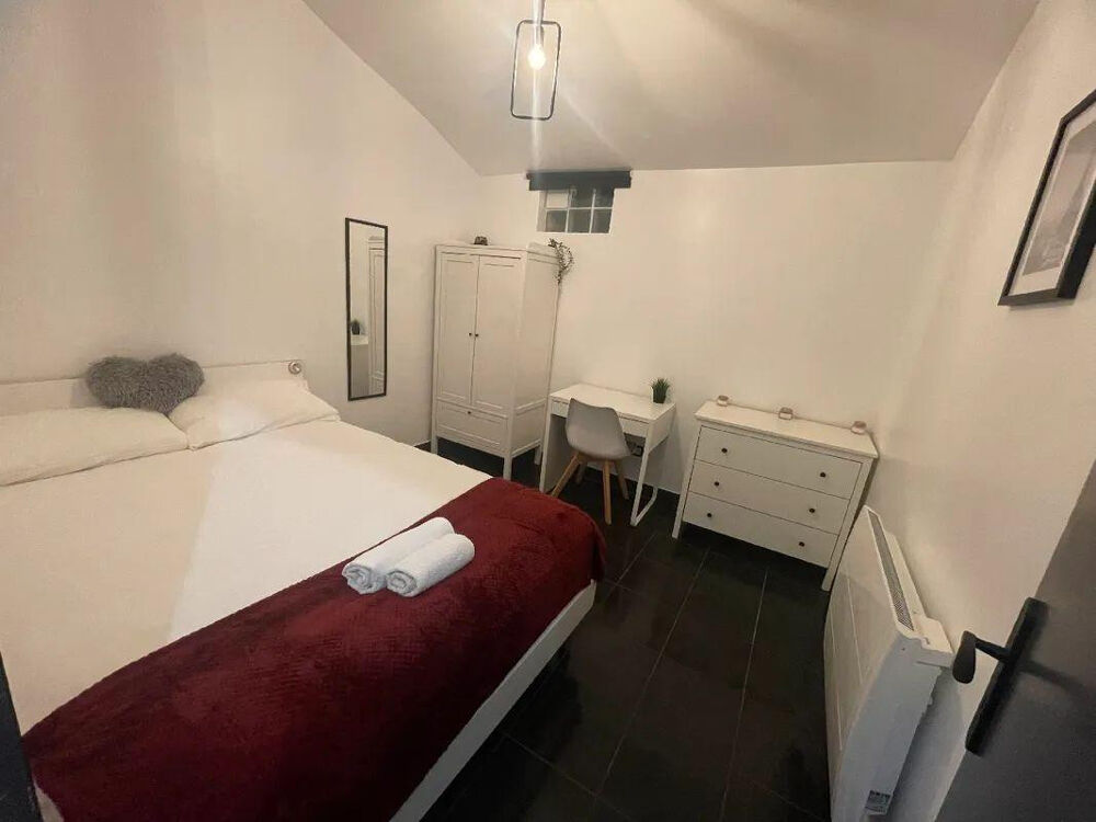 Location Appartement Maisonnette meublé 2P 38m² +parking et terrasse Corbeil-essonnes