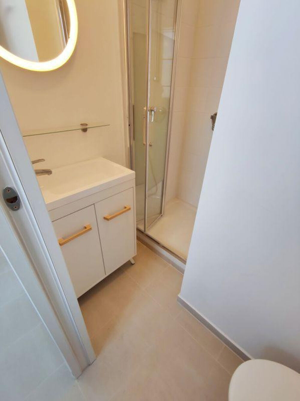 Location Appartement Studio lumineux et calme Aubervilliers