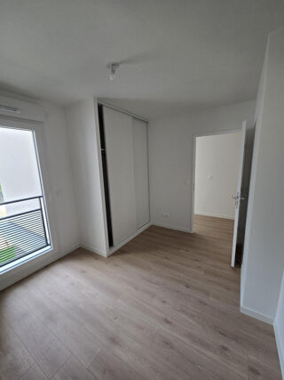  Appartement à louer 3 pièces 72 m²