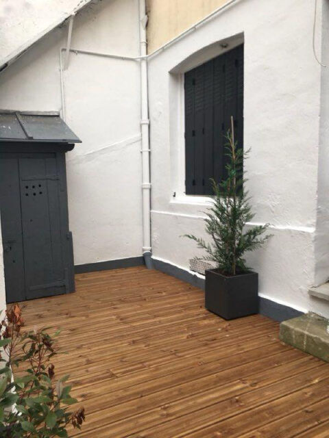   Beau T2 meublé 43m² avec terrasse Appartement - 2 pièce(s) - 43 m²