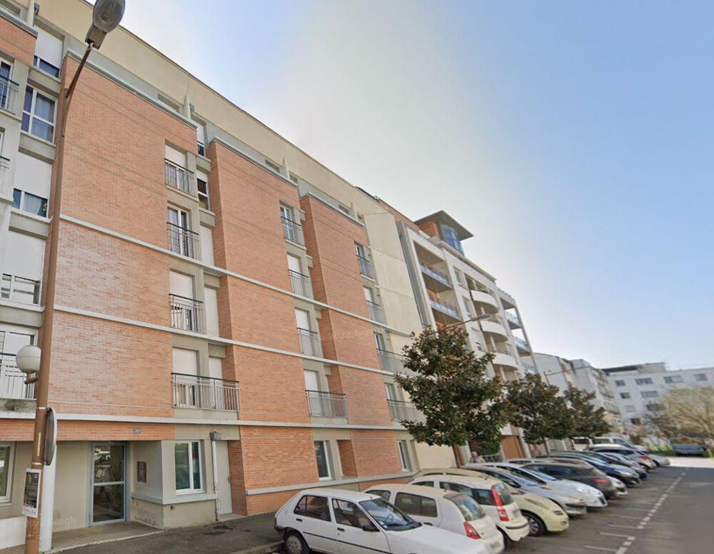 Location Appartement Studio meublé lumineux à 2 pas du centre ville Tours