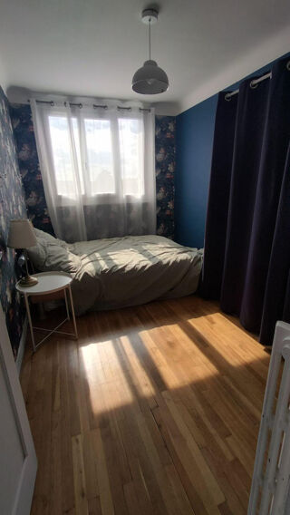  Appartement à louer 3 pièces 75 m²
