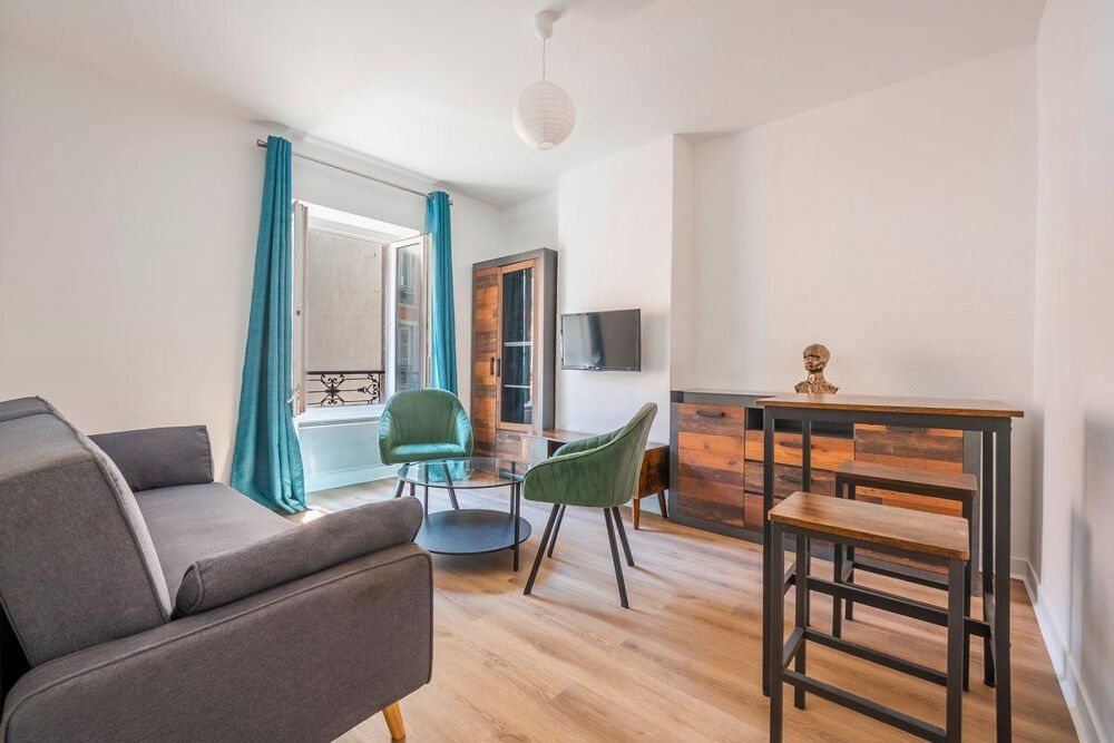 Location Appartement Deux pièces rénové et meublé – Nation / Avron Paris 20