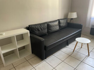  Appartement à louer 2 pièces 28 m²