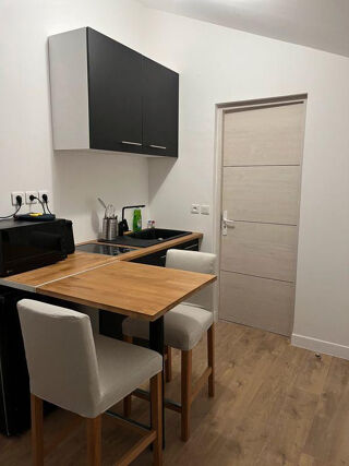  Appartement à louer 1 pièce 23 m²