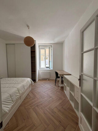  Appartement à louer 2 pièces 38 m²