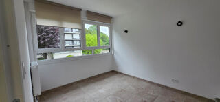  Appartement à louer 4 pièces 81 m²