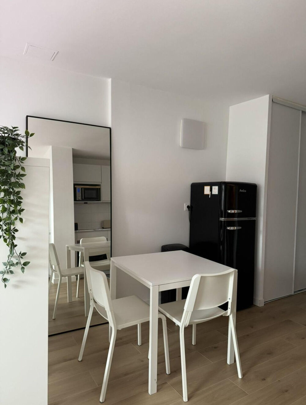 Location Appartement Studio meublé Chartres-de-bretagne