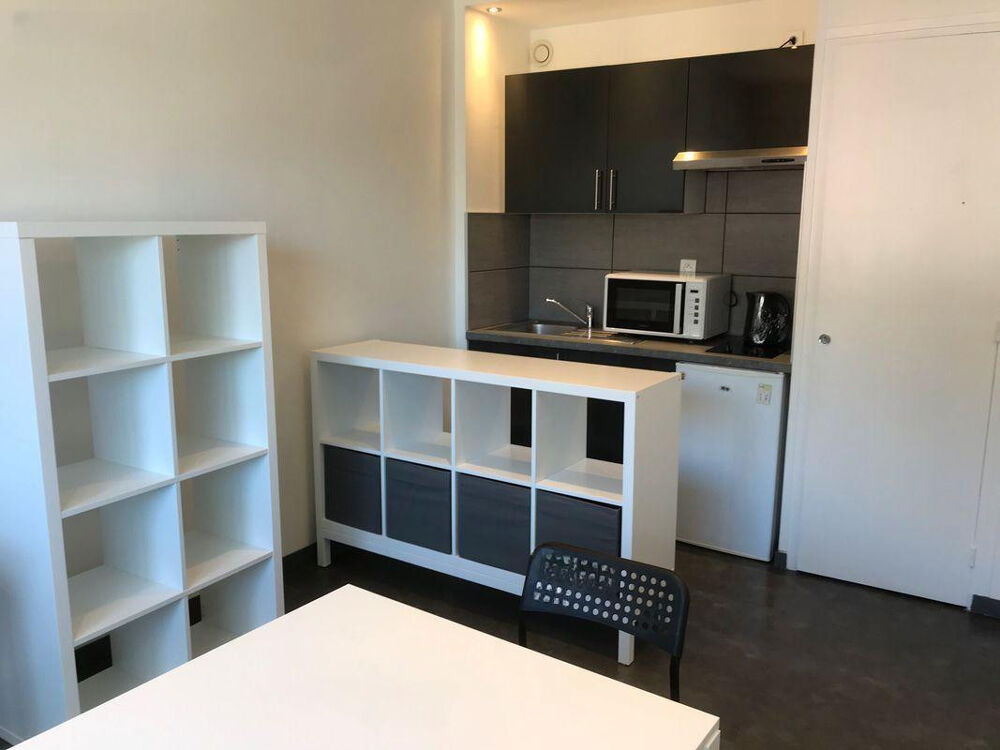 Location Appartement Appartement, 24m², 545€ - Grenoble Grenoble