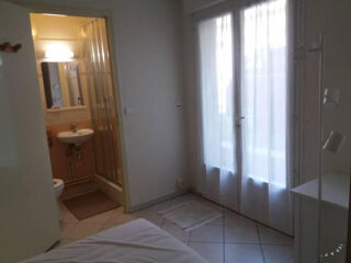  Appartement à louer 1 pièce 87 m²
