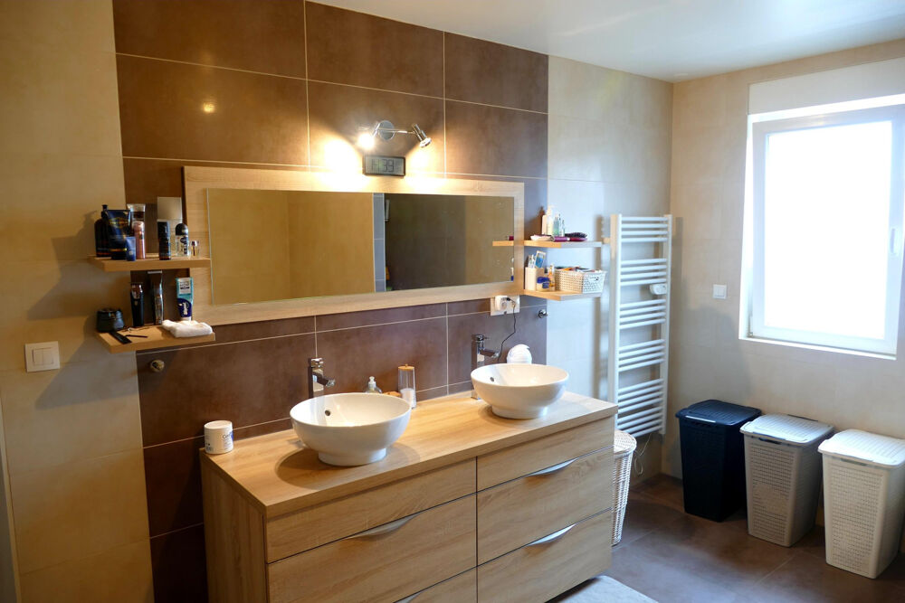 Maison 6 pièces 206m2