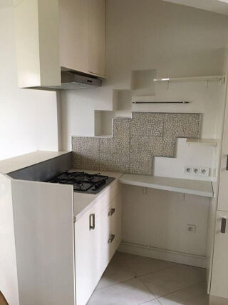 Appartement à louer 2 pièces 38 m²
